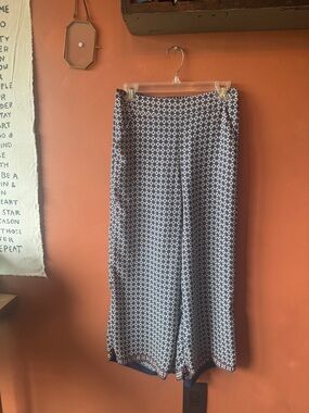 Max Studio Navy and White Wide Leg Pants